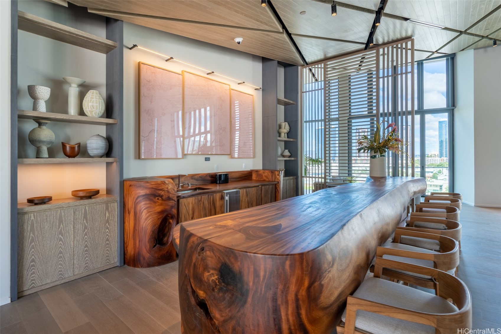 1000 Auahi Street 2802