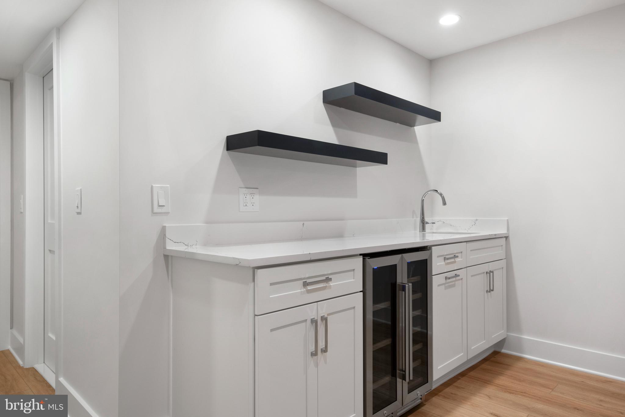 105 Ellershaw Ct
