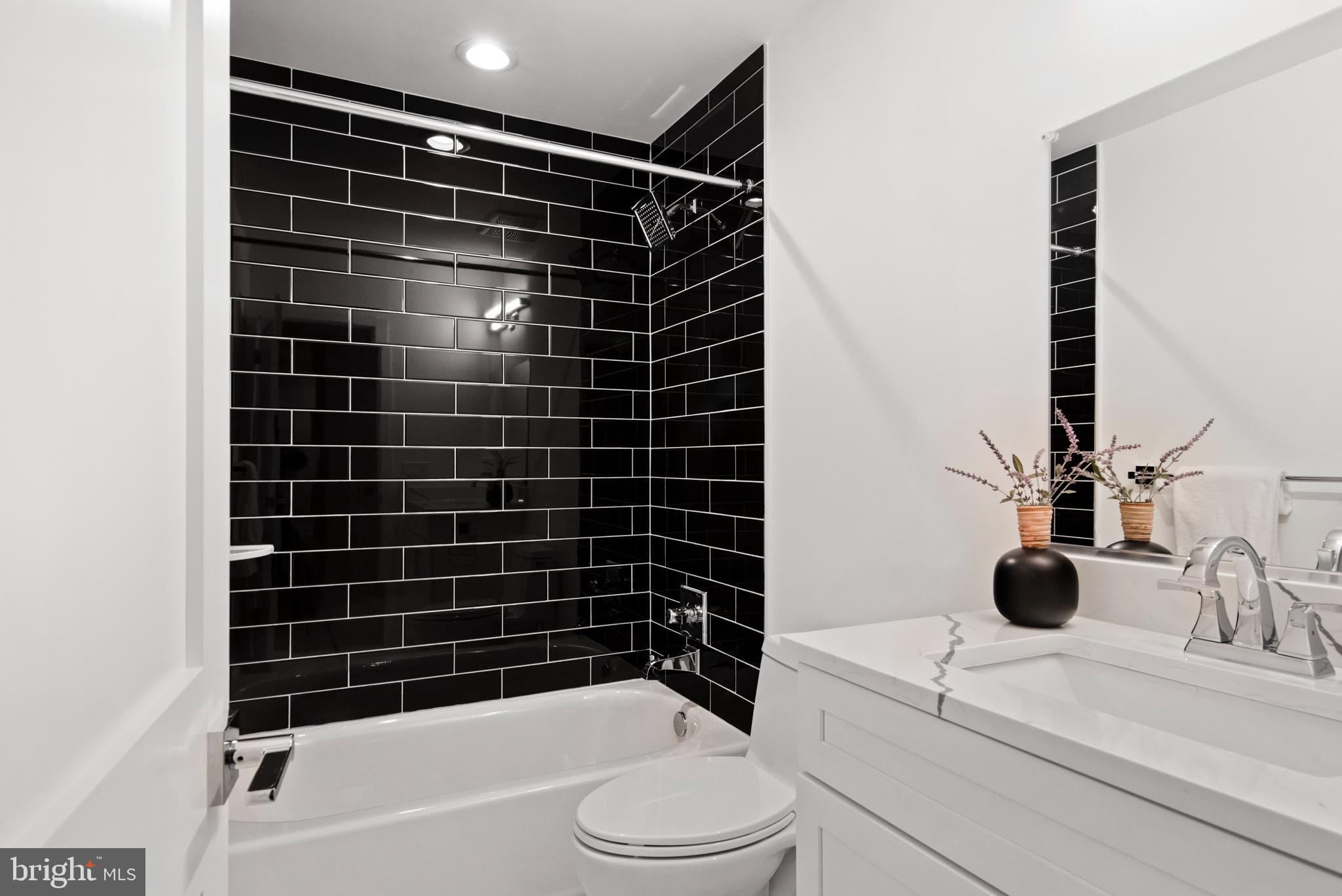 105 Ellershaw Ct