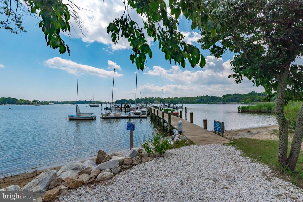 3288 Arundel On The Bay Rd