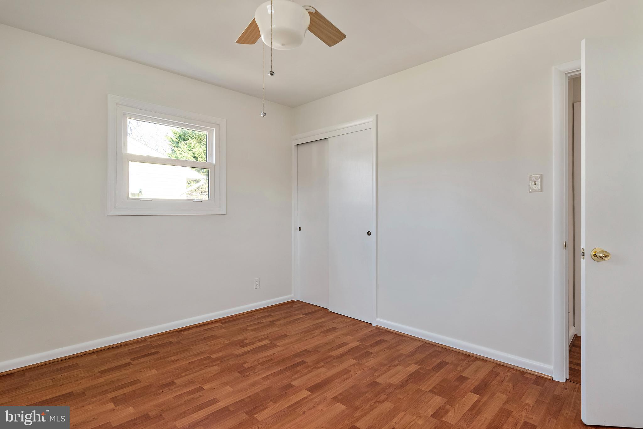 746 WARREN DRIVE