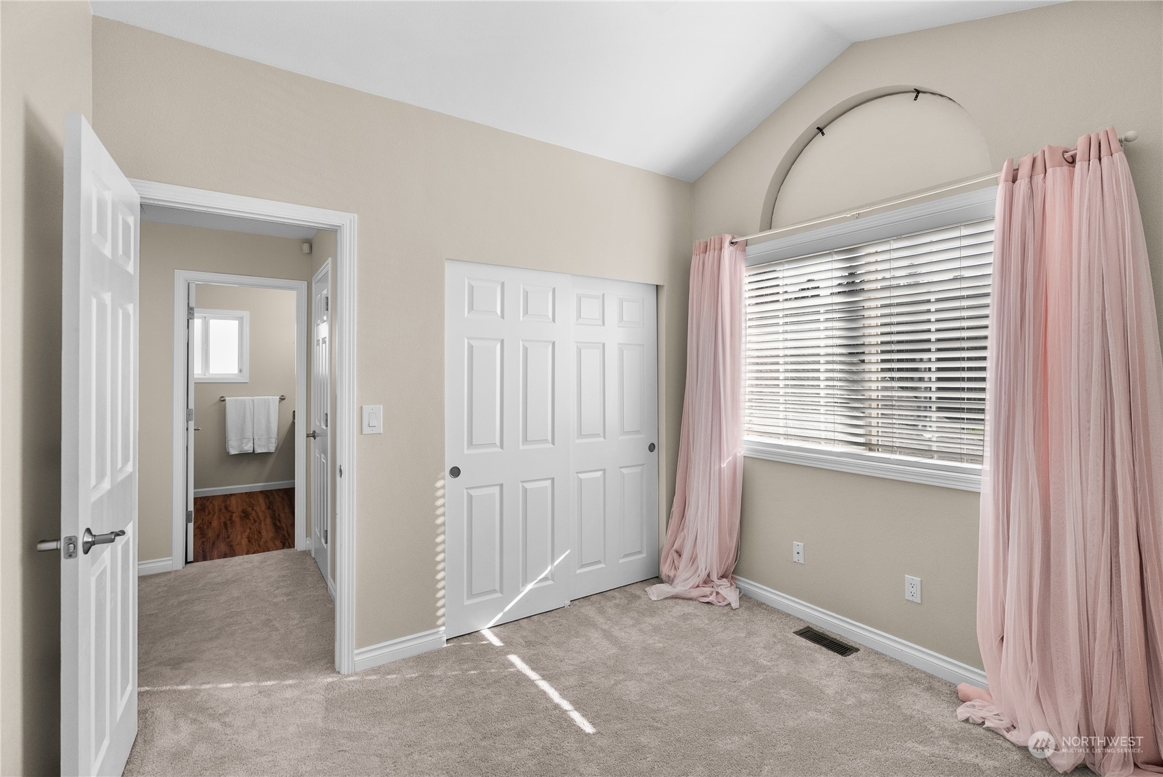 11302 224th Avenue Ct E