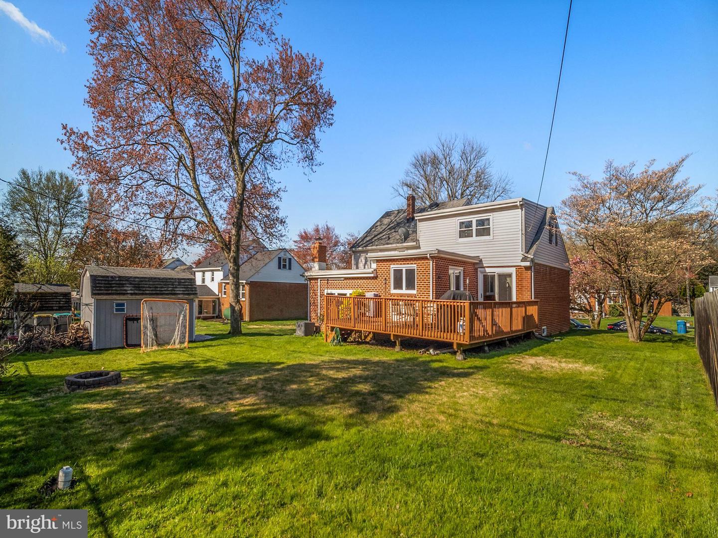 2625 Sherwood Dr