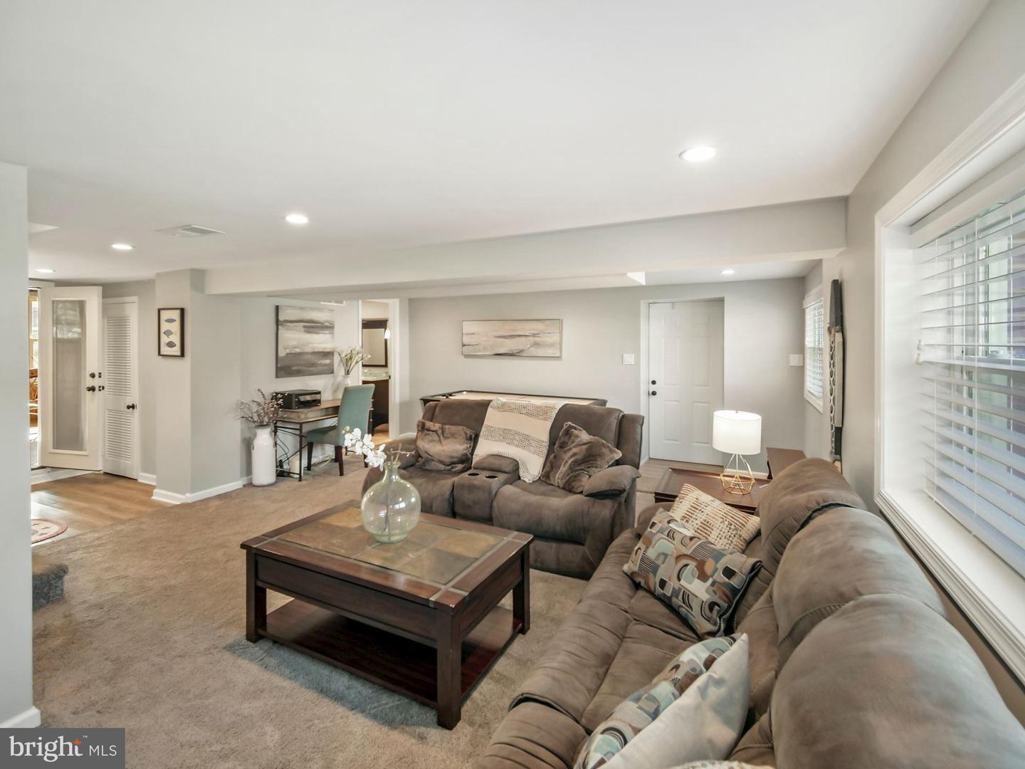 2625 Sherwood Dr