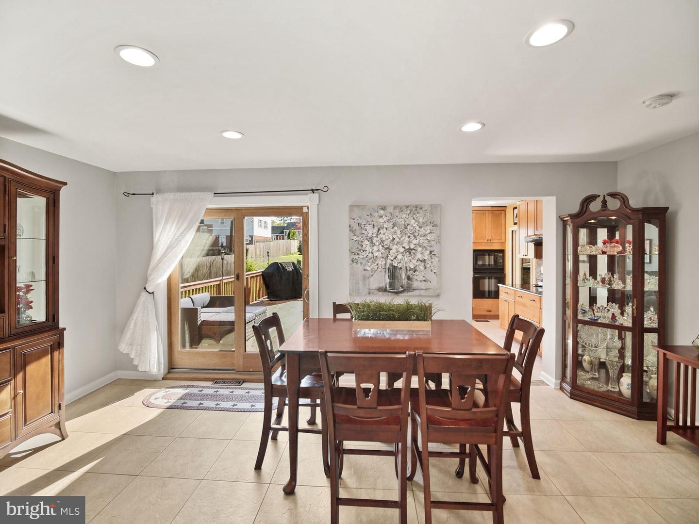 2625 Sherwood Dr