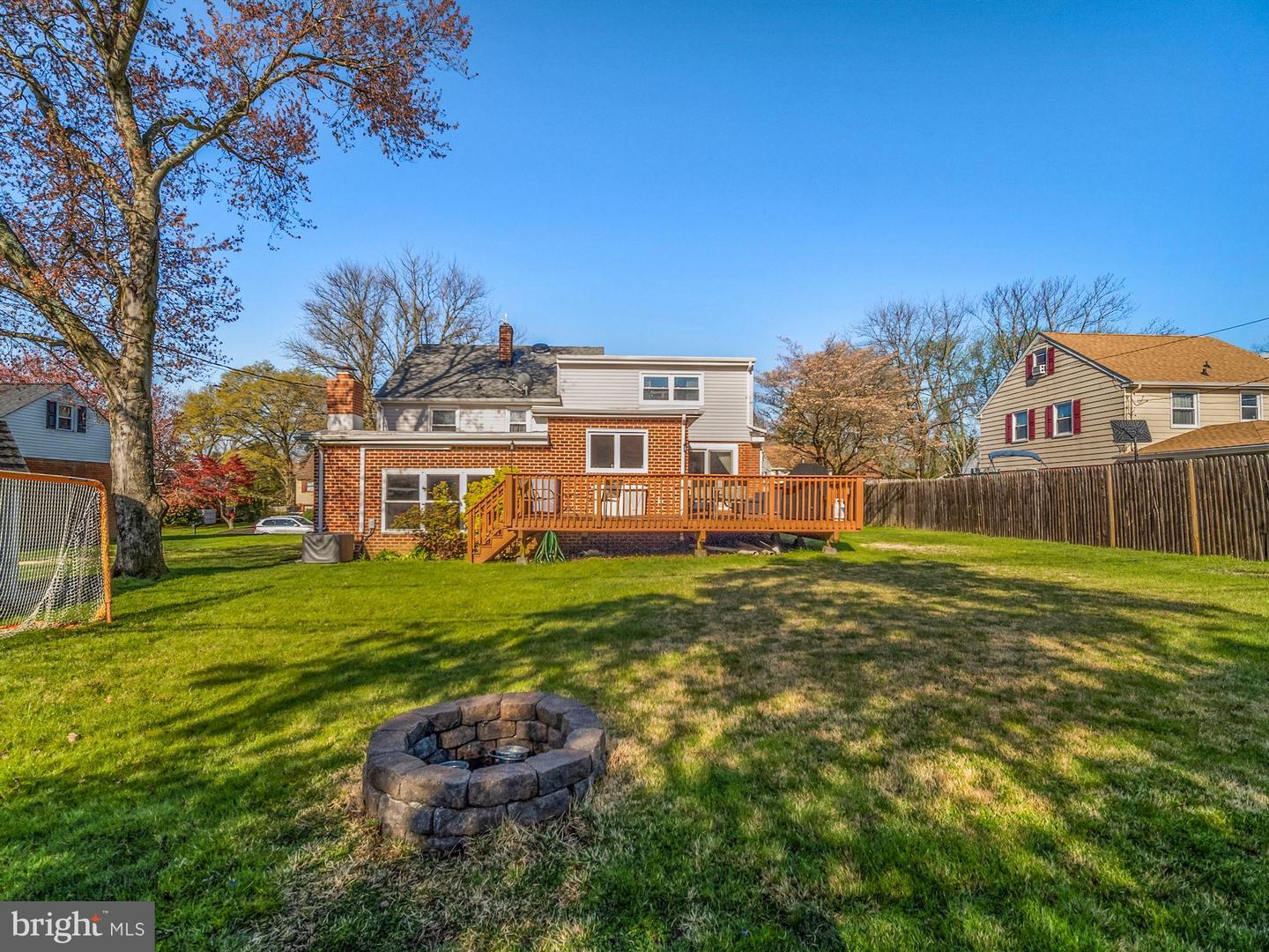 2625 Sherwood Dr