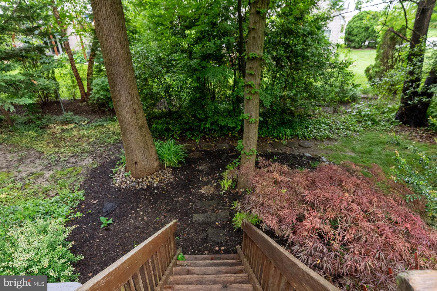 6 Marsh Woods Ln