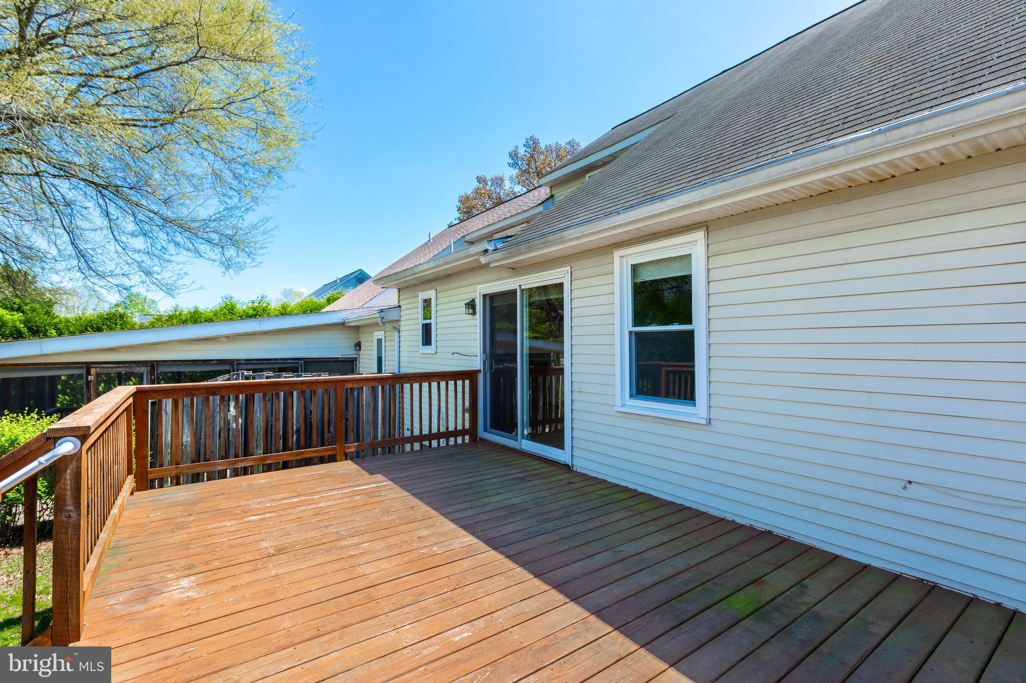 20 Green Meadow Ct