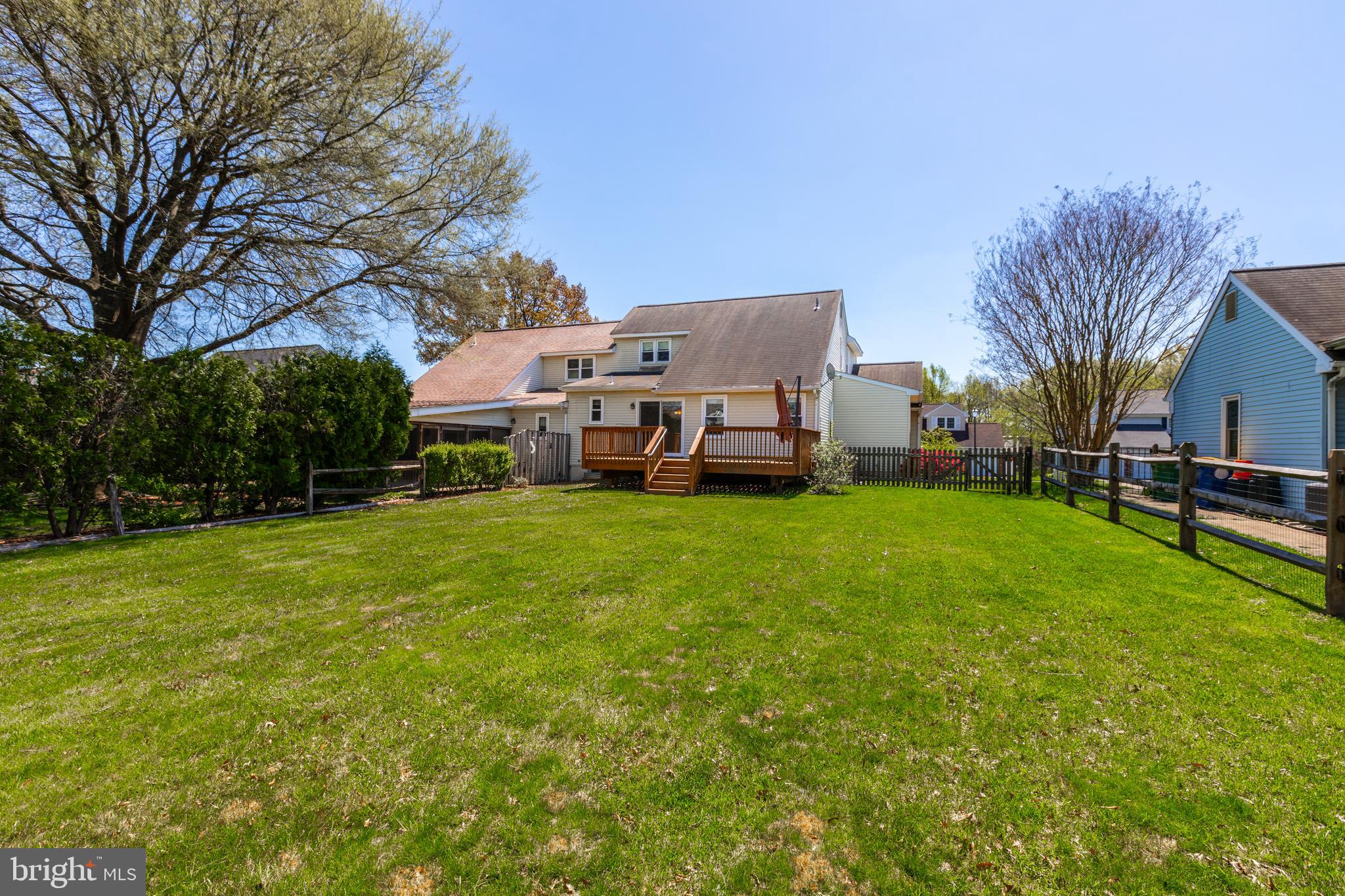 20 Green Meadow Ct
