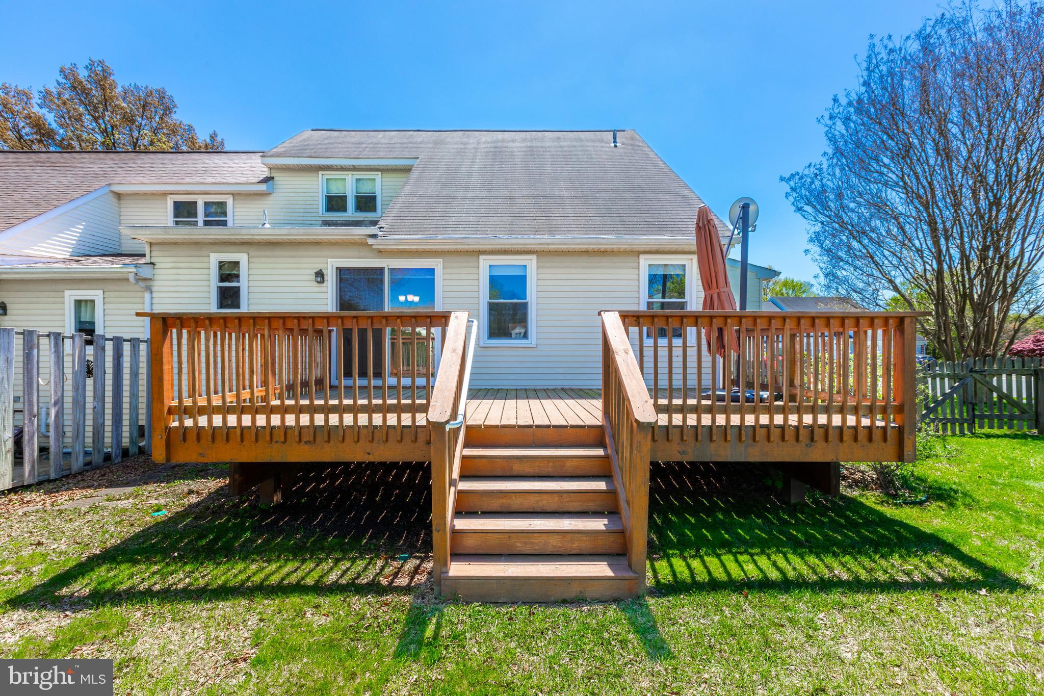 20 Green Meadow Ct