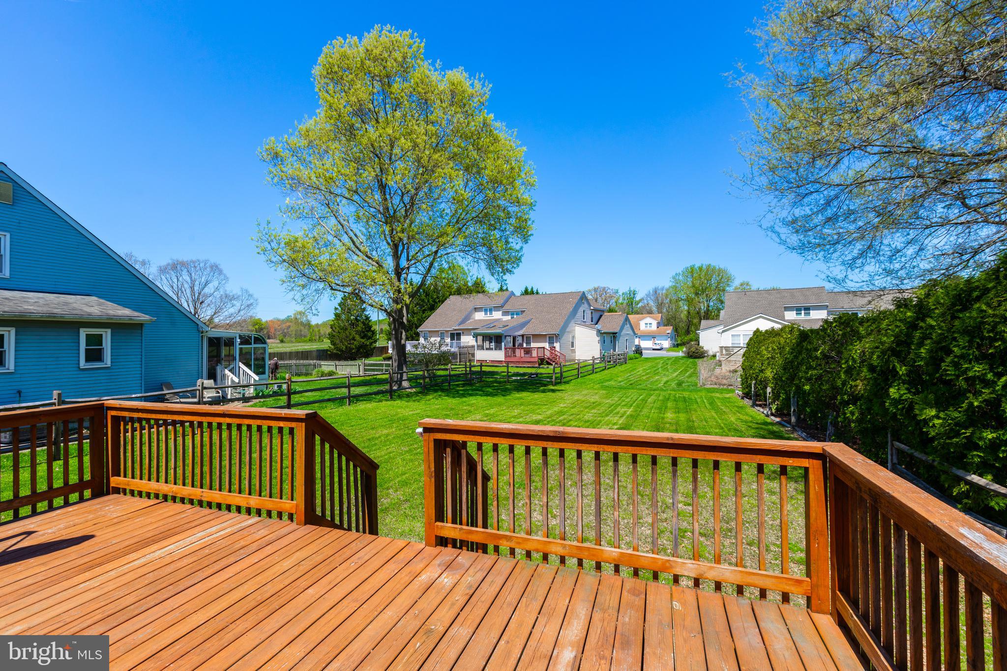 20 Green Meadow Ct