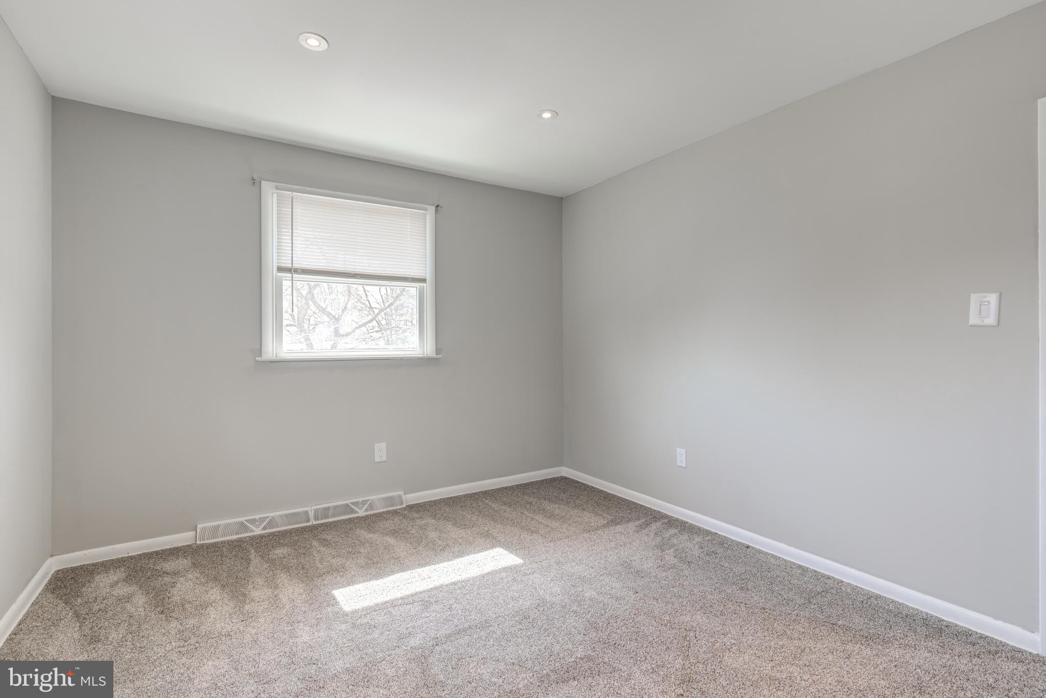 56 Fremont Rd