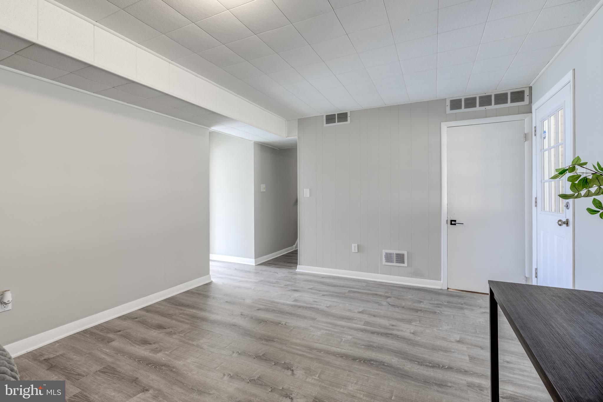 56 Fremont Rd