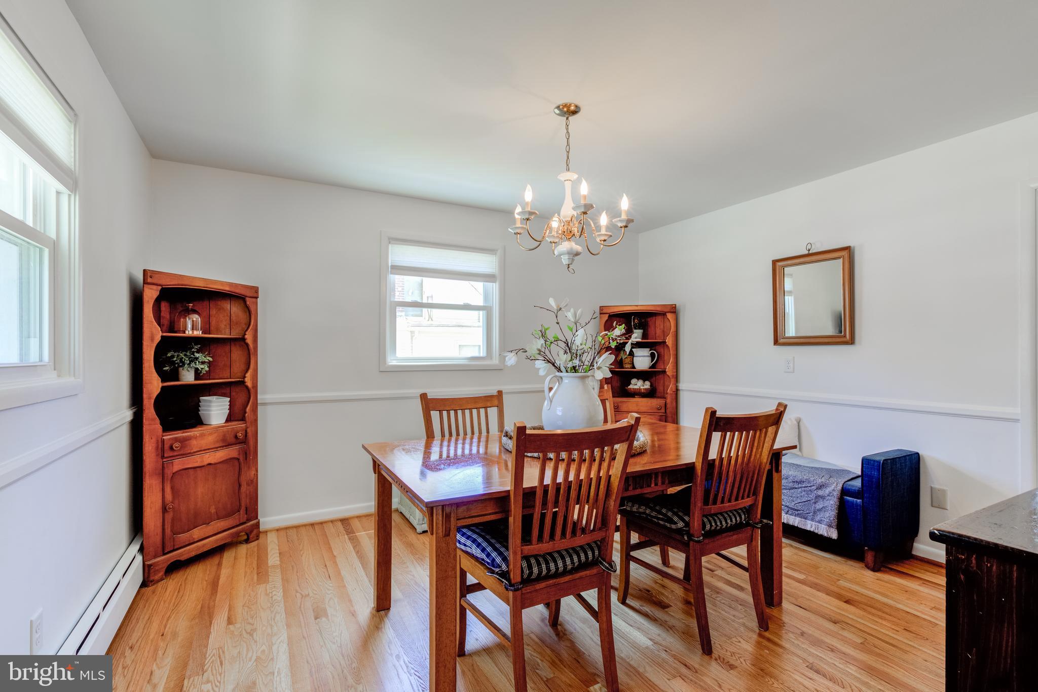 106 Waverly Rd