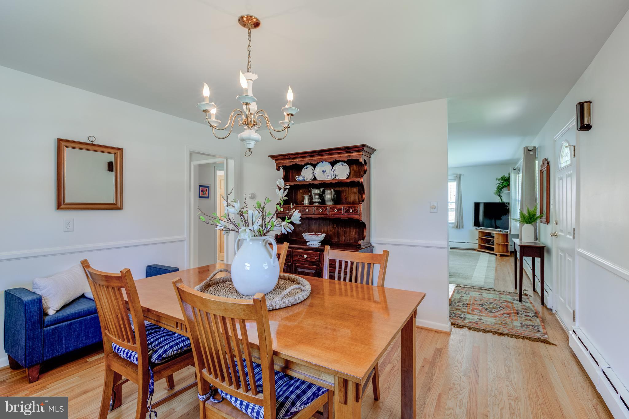 106 Waverly Rd