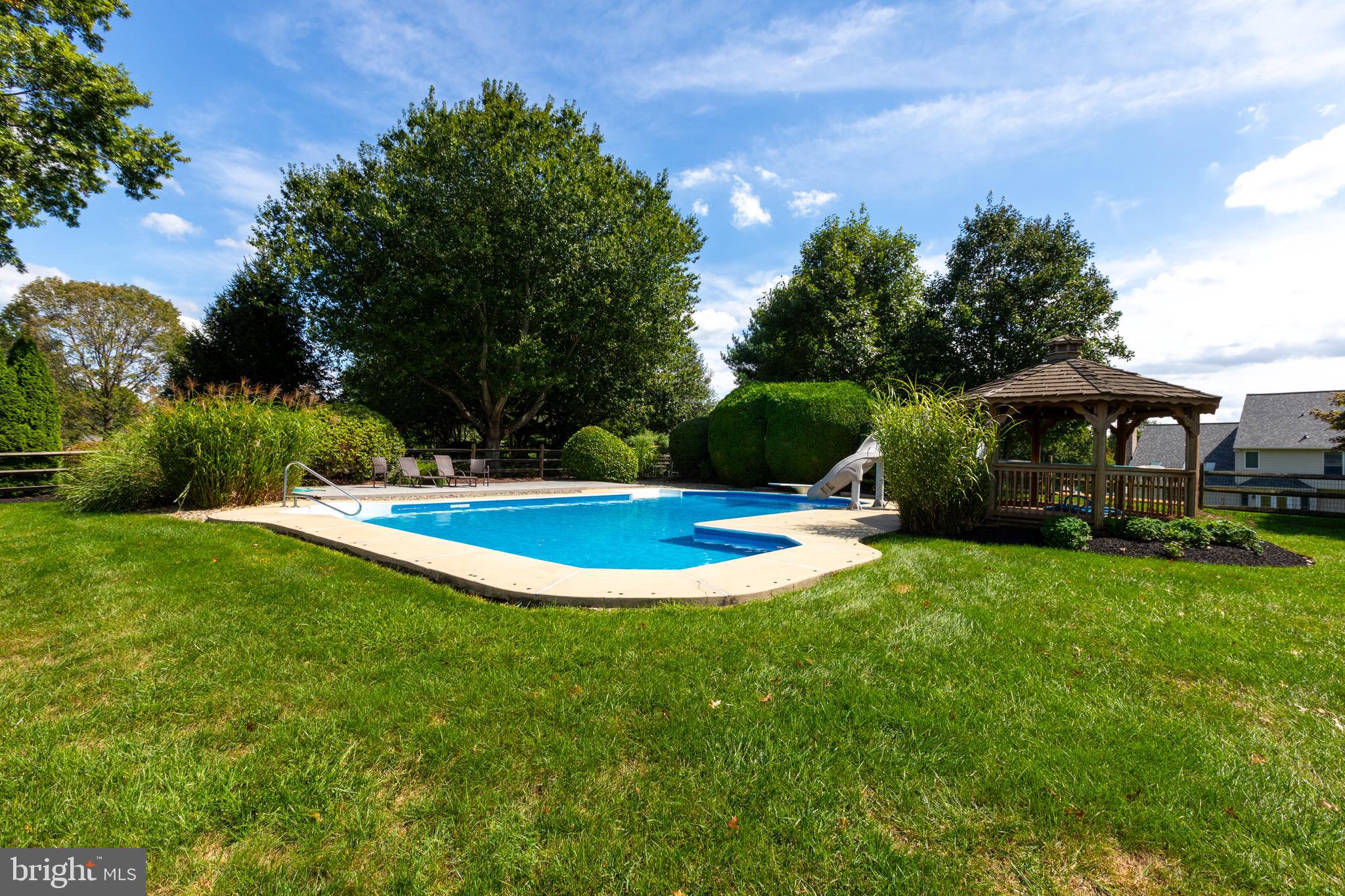 19 REVELSTONE DRIVE