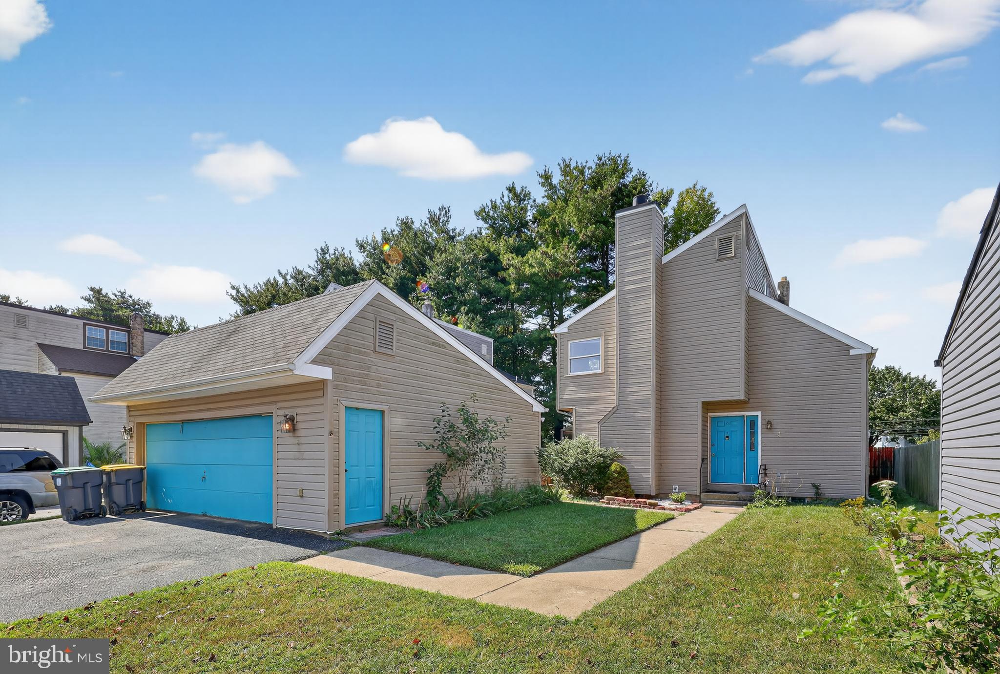 3 DUNNING COURT