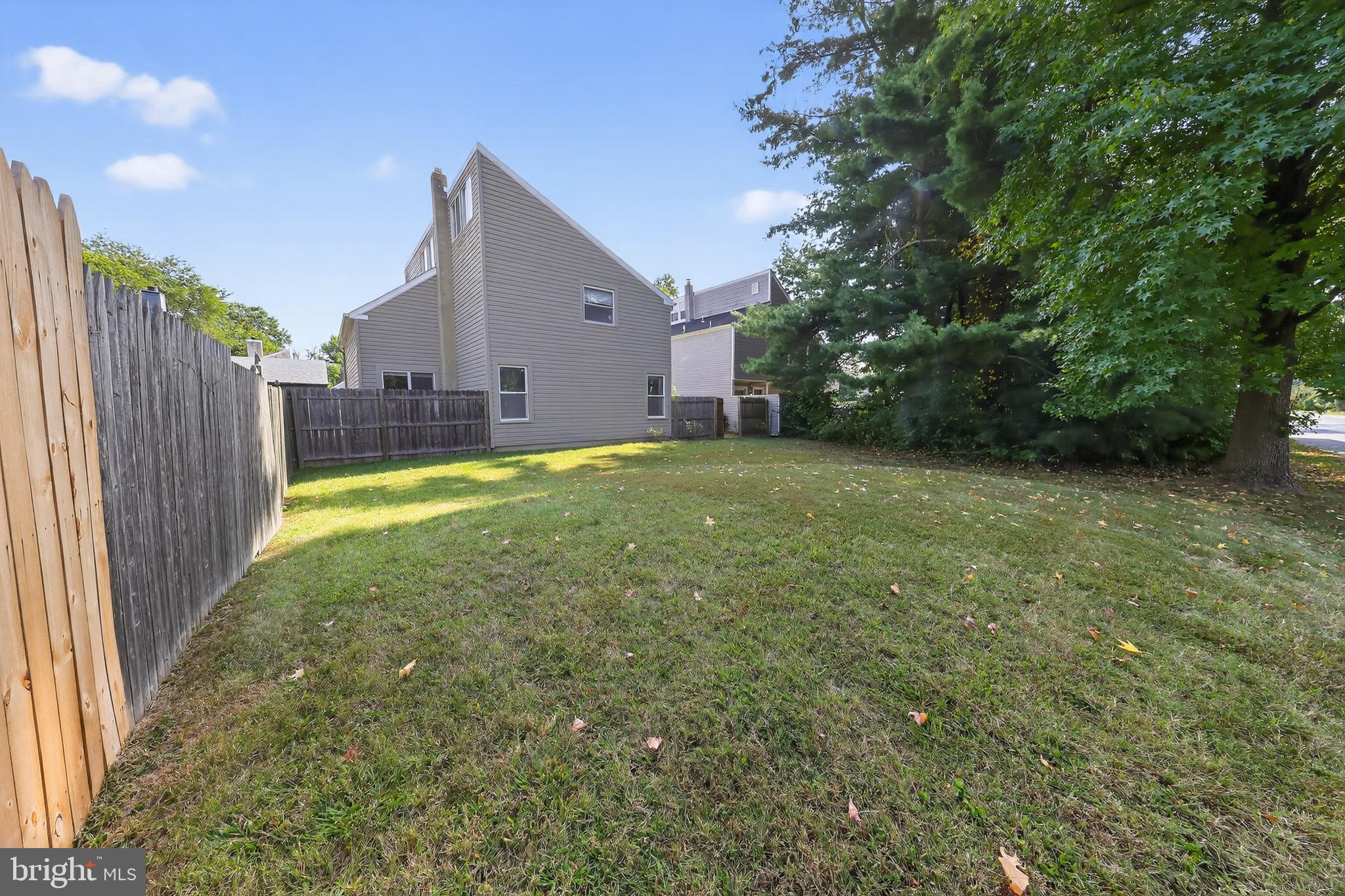 3 DUNNING COURT