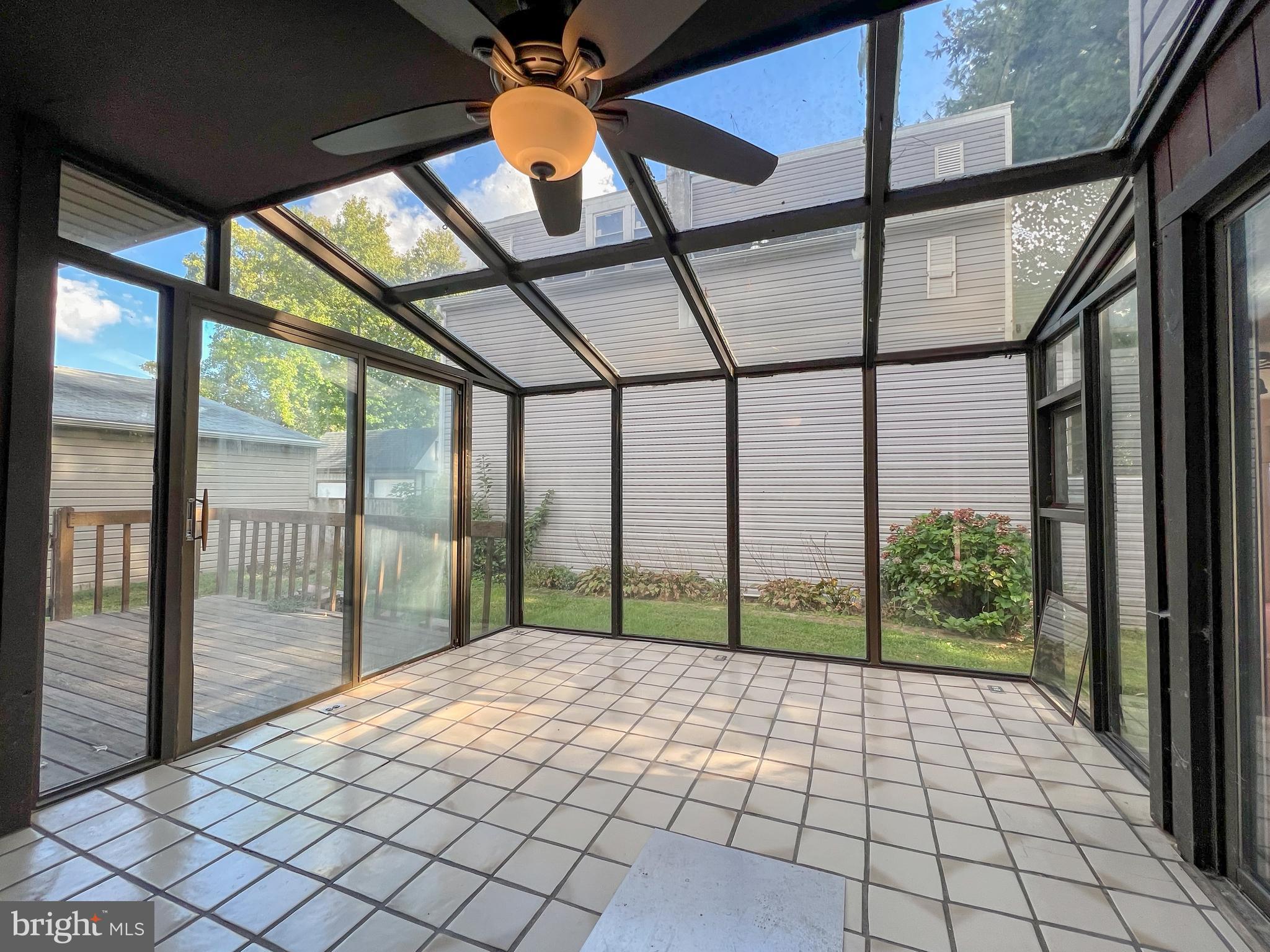 3 DUNNING COURT