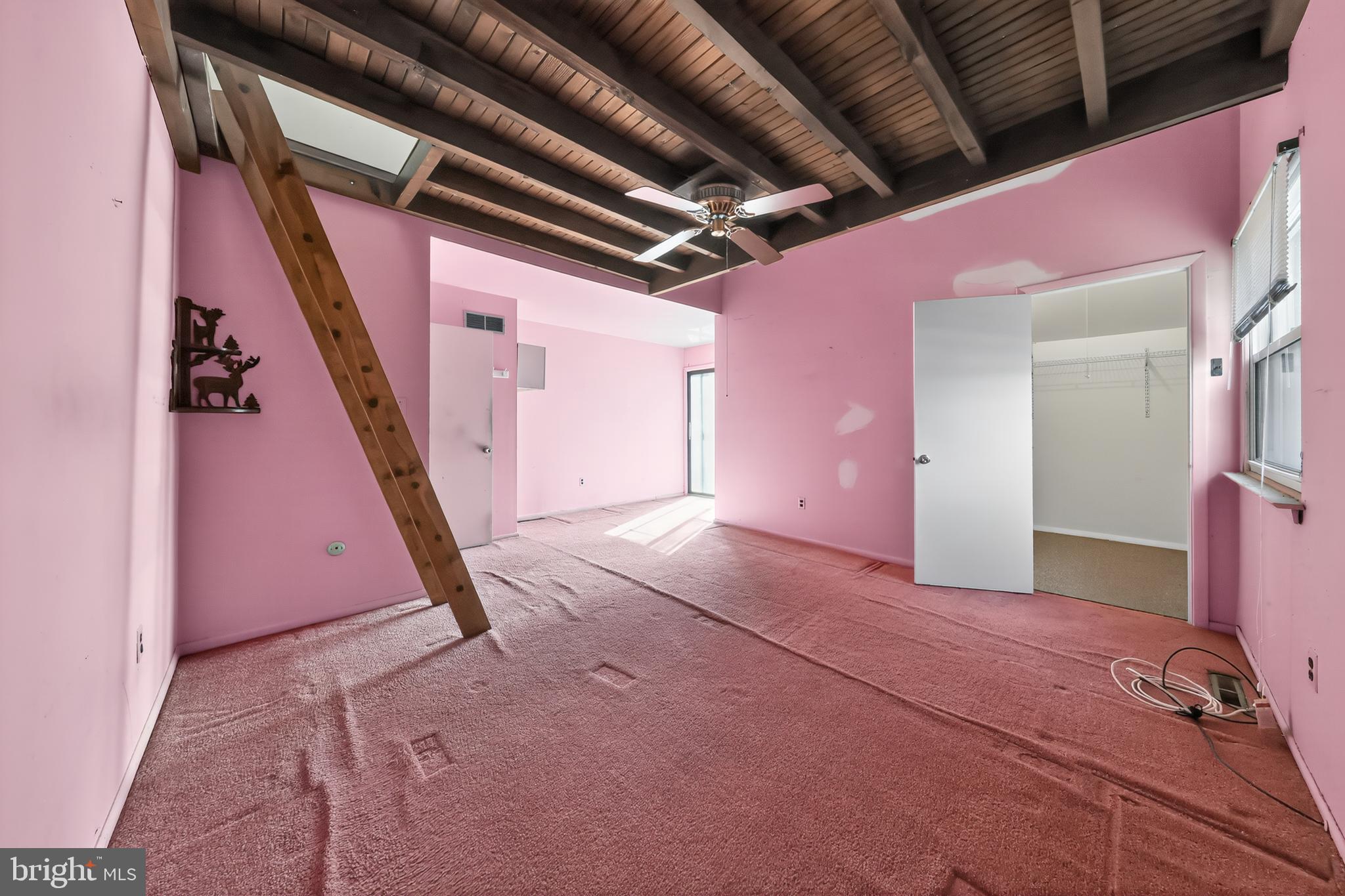 3 DUNNING COURT