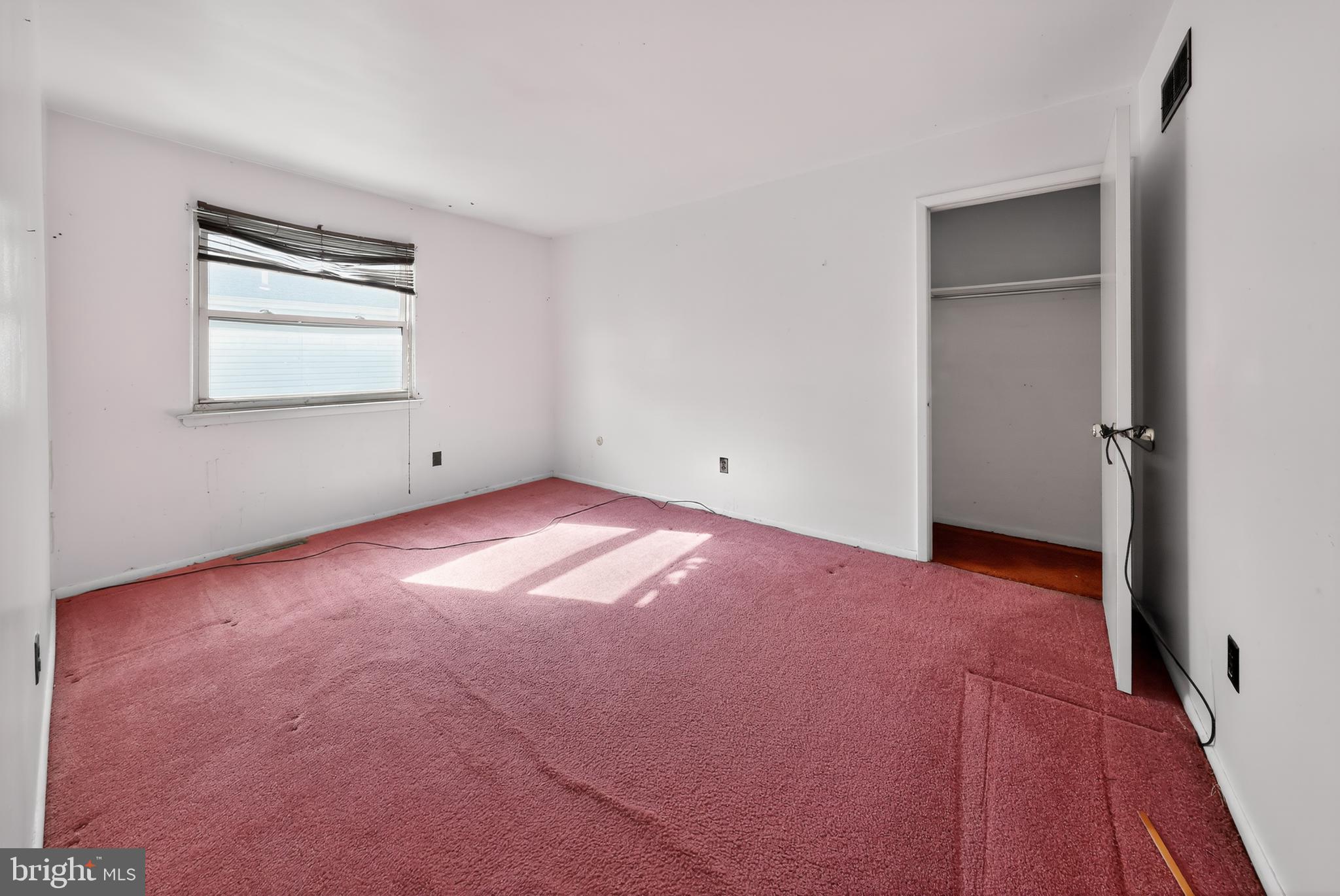 3 DUNNING COURT