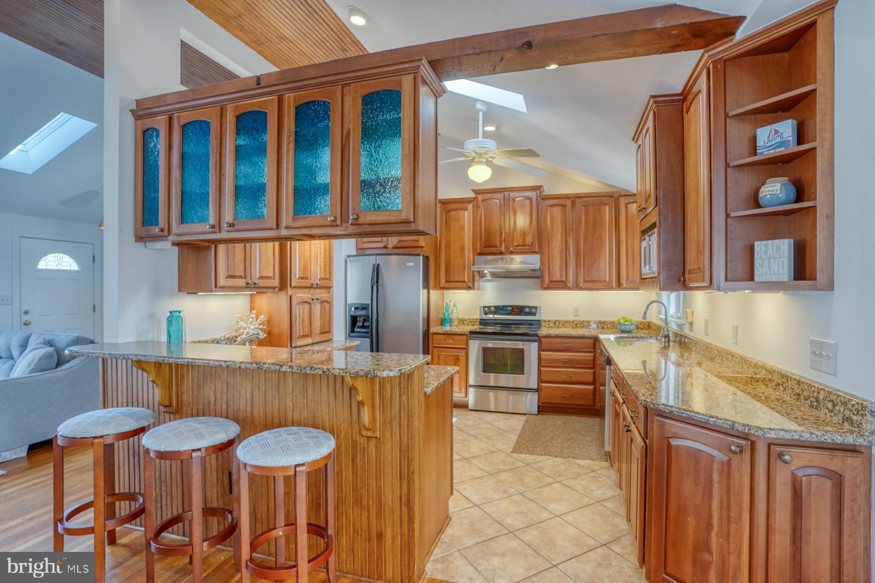 304 Dutch Rd