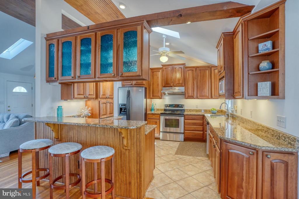 304 Dutch Rd