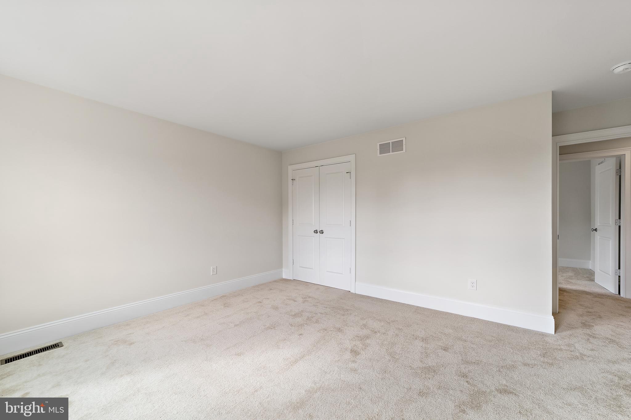 326 Merion Ct