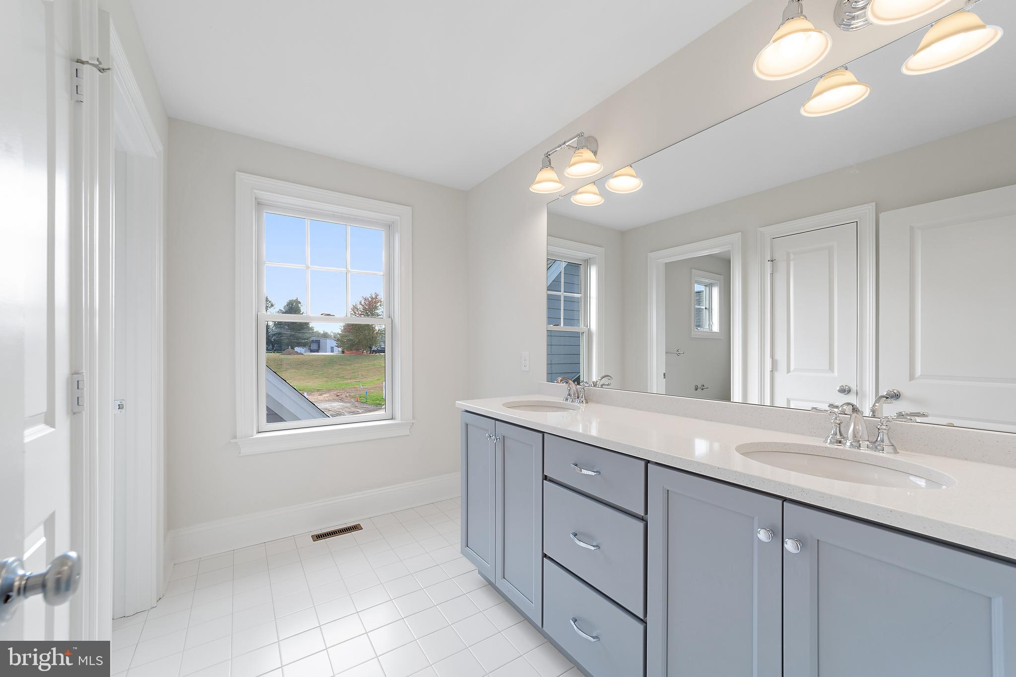 326 Merion Ct