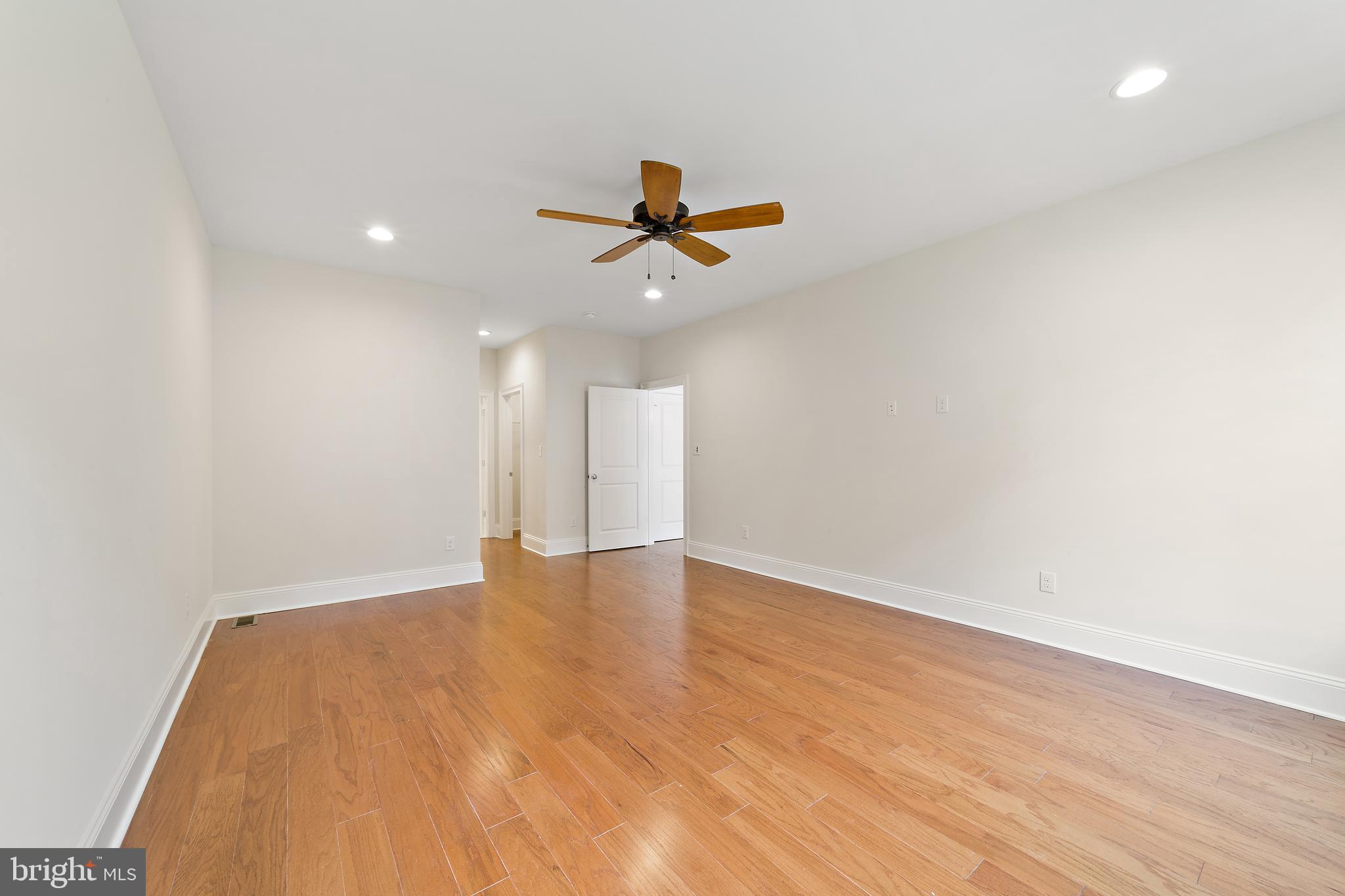 326 Merion Ct