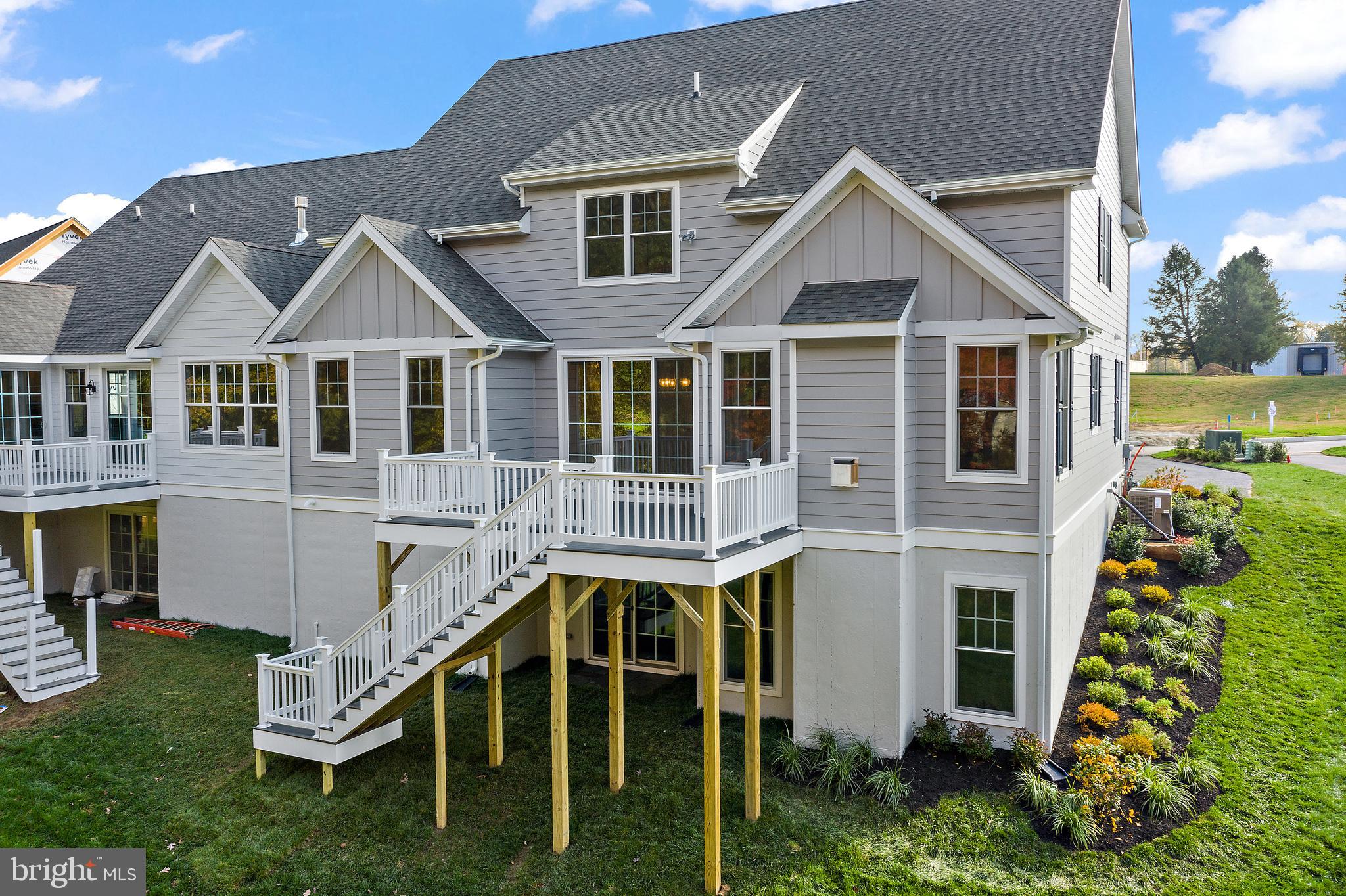 326 Merion Ct