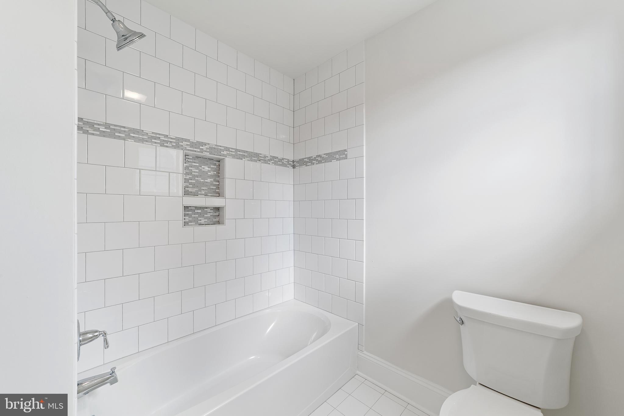 326 Merion Ct