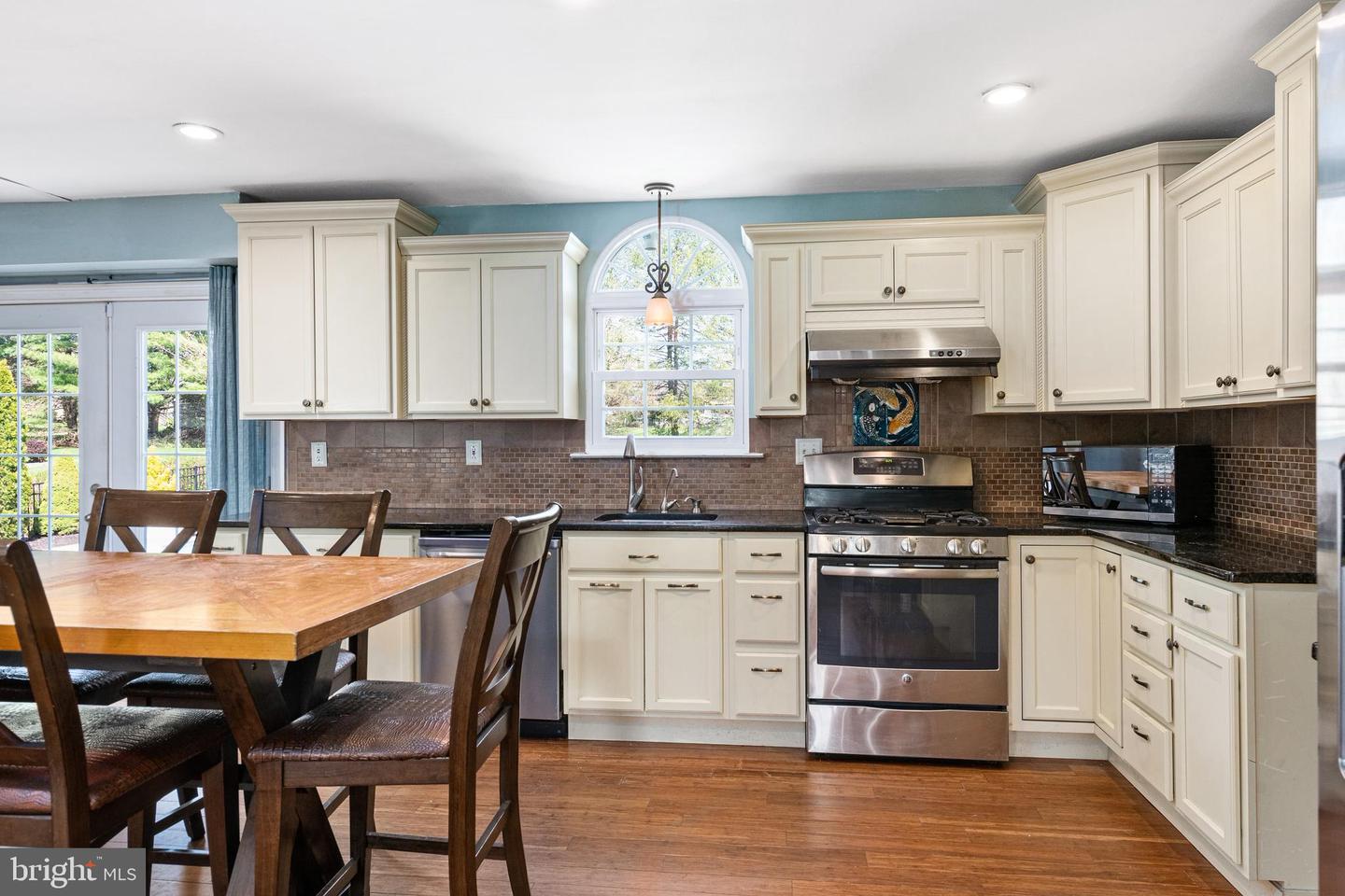 862 Derby Dr
