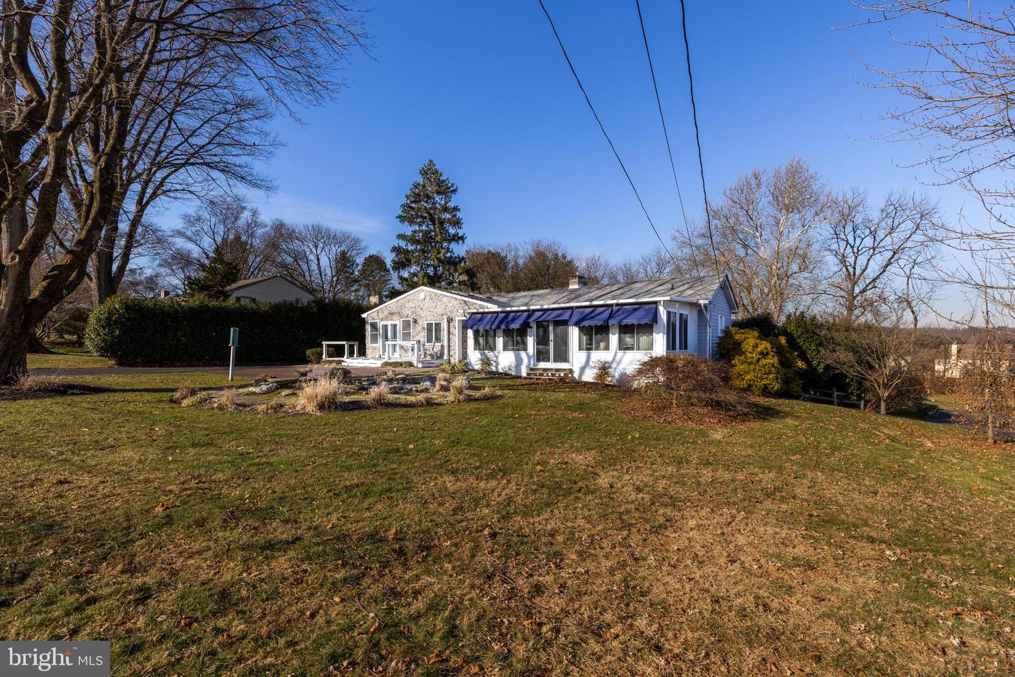 515 Locust Ln N