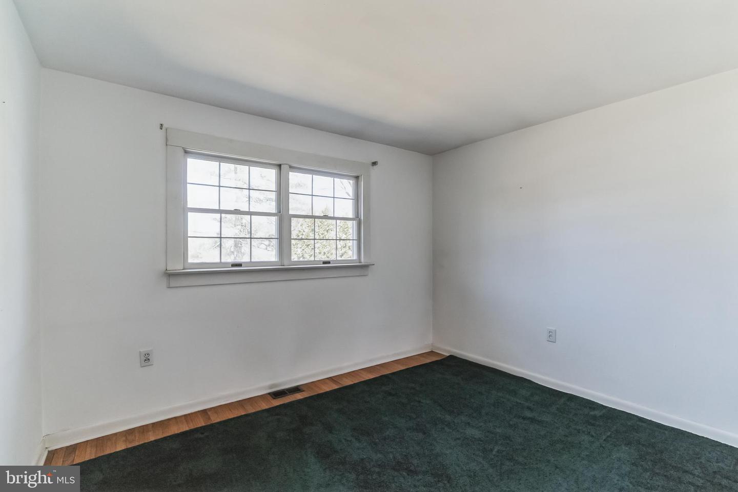 116 S Village Ave