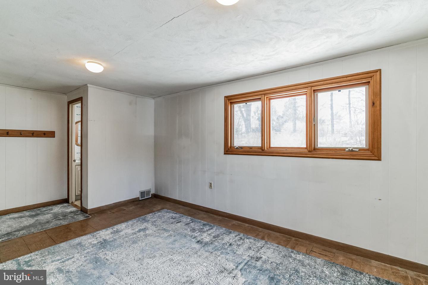 116 S Village Ave