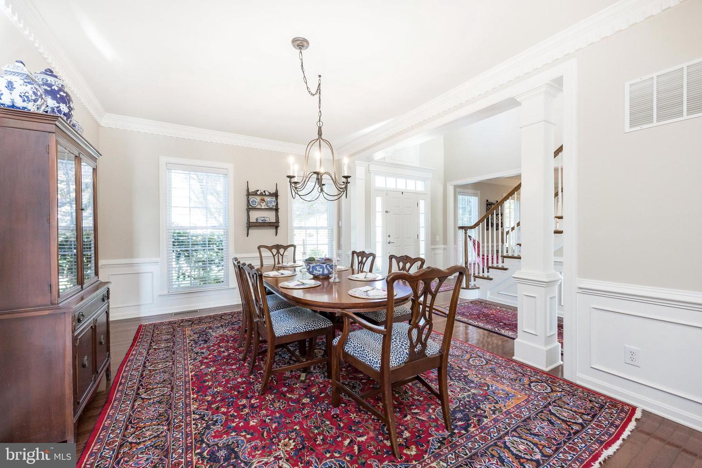 112 Bolero Dr