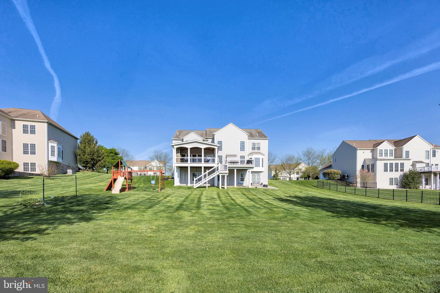 112 Bolero Dr