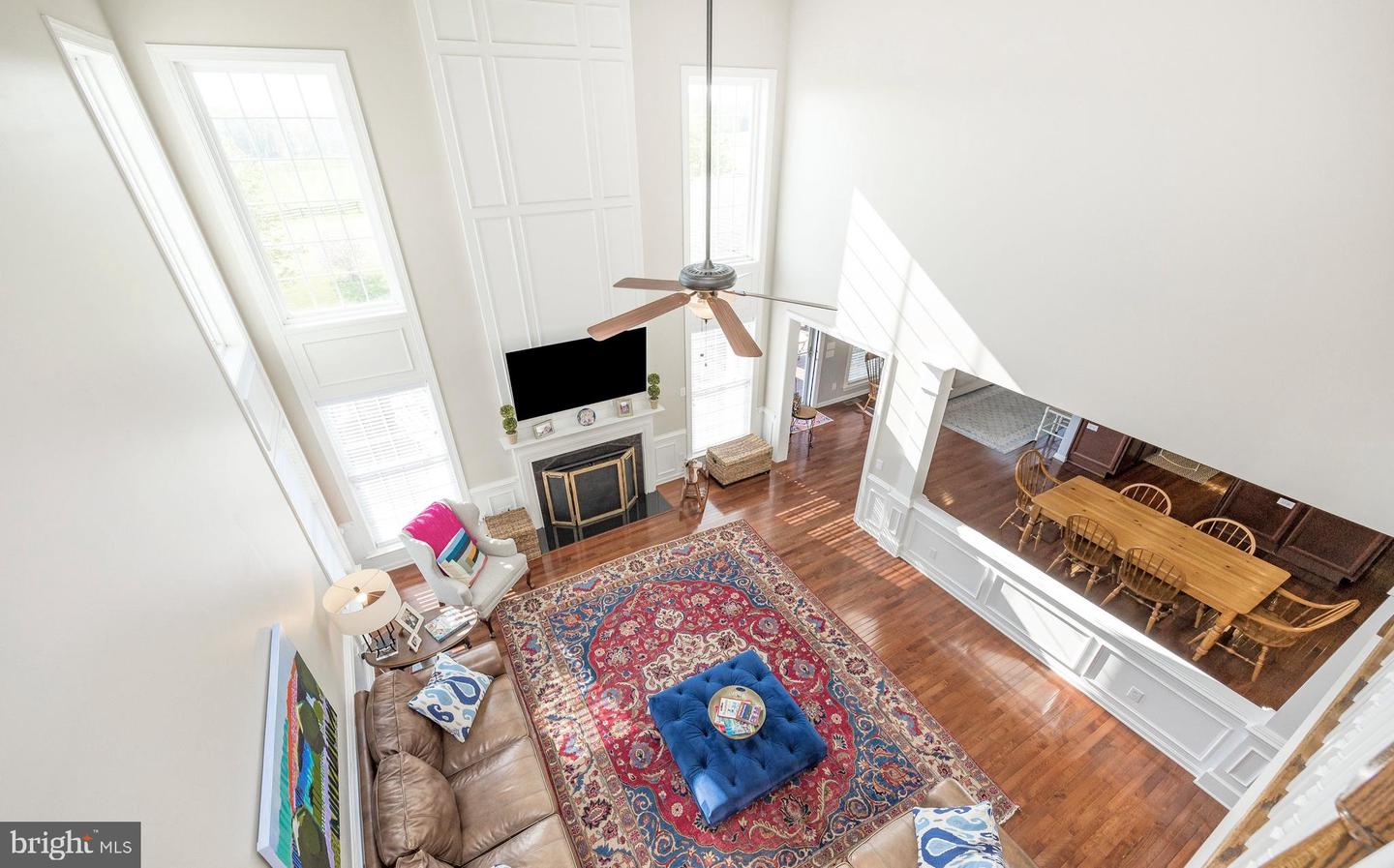 112 Bolero Dr