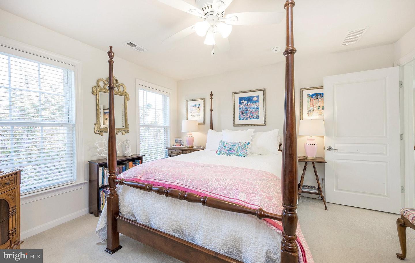 112 Bolero Dr