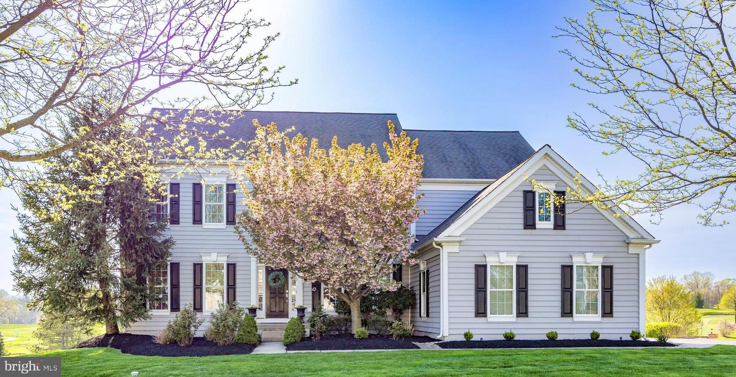 112 Bolero Dr