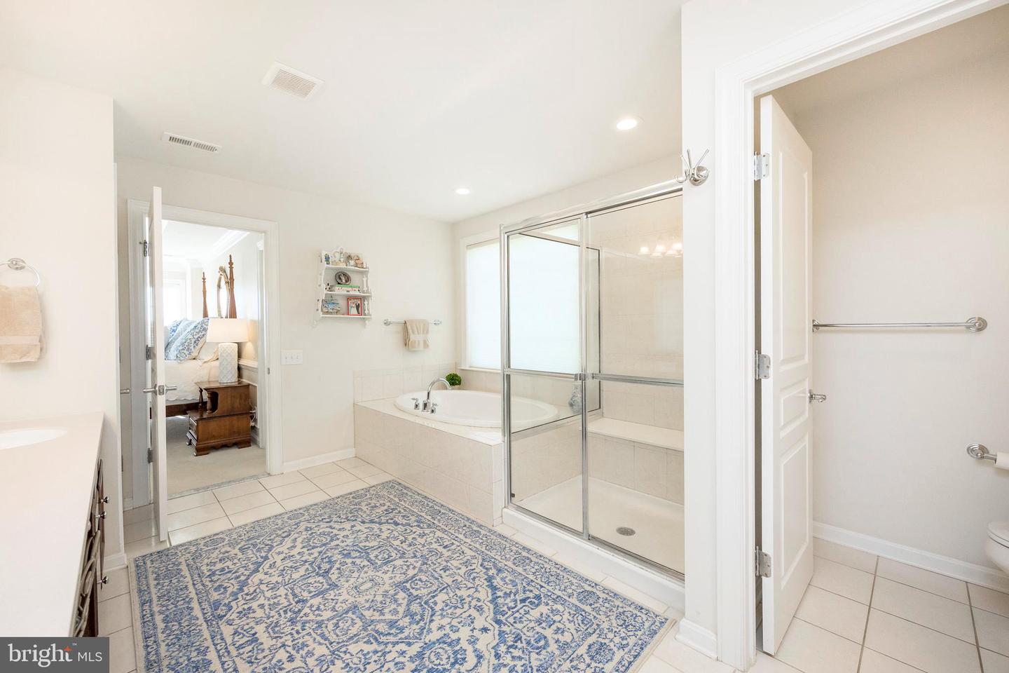 112 Bolero Dr