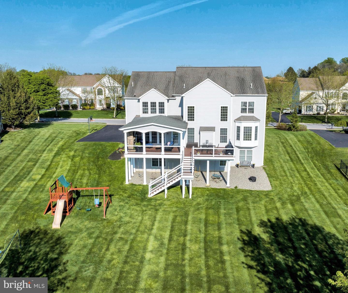 112 Bolero Dr