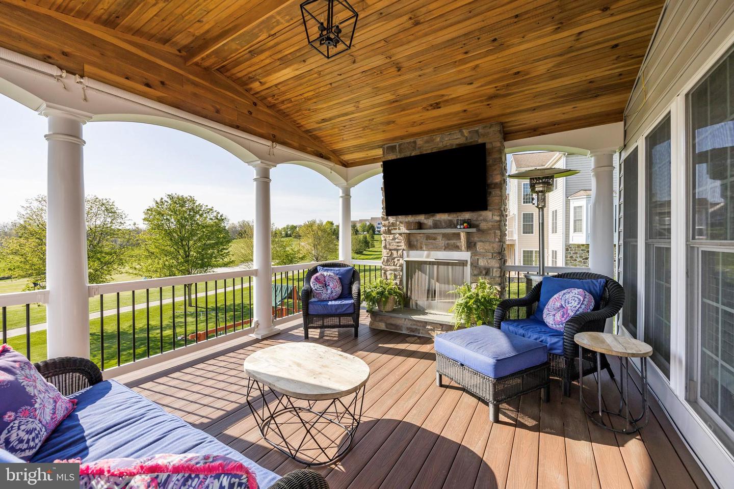 112 Bolero Dr