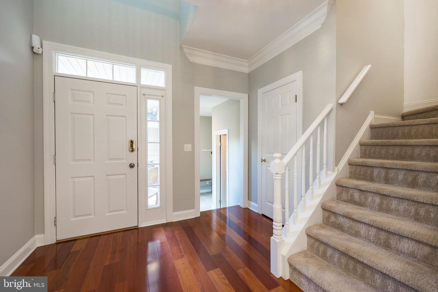 312 Lea Dr