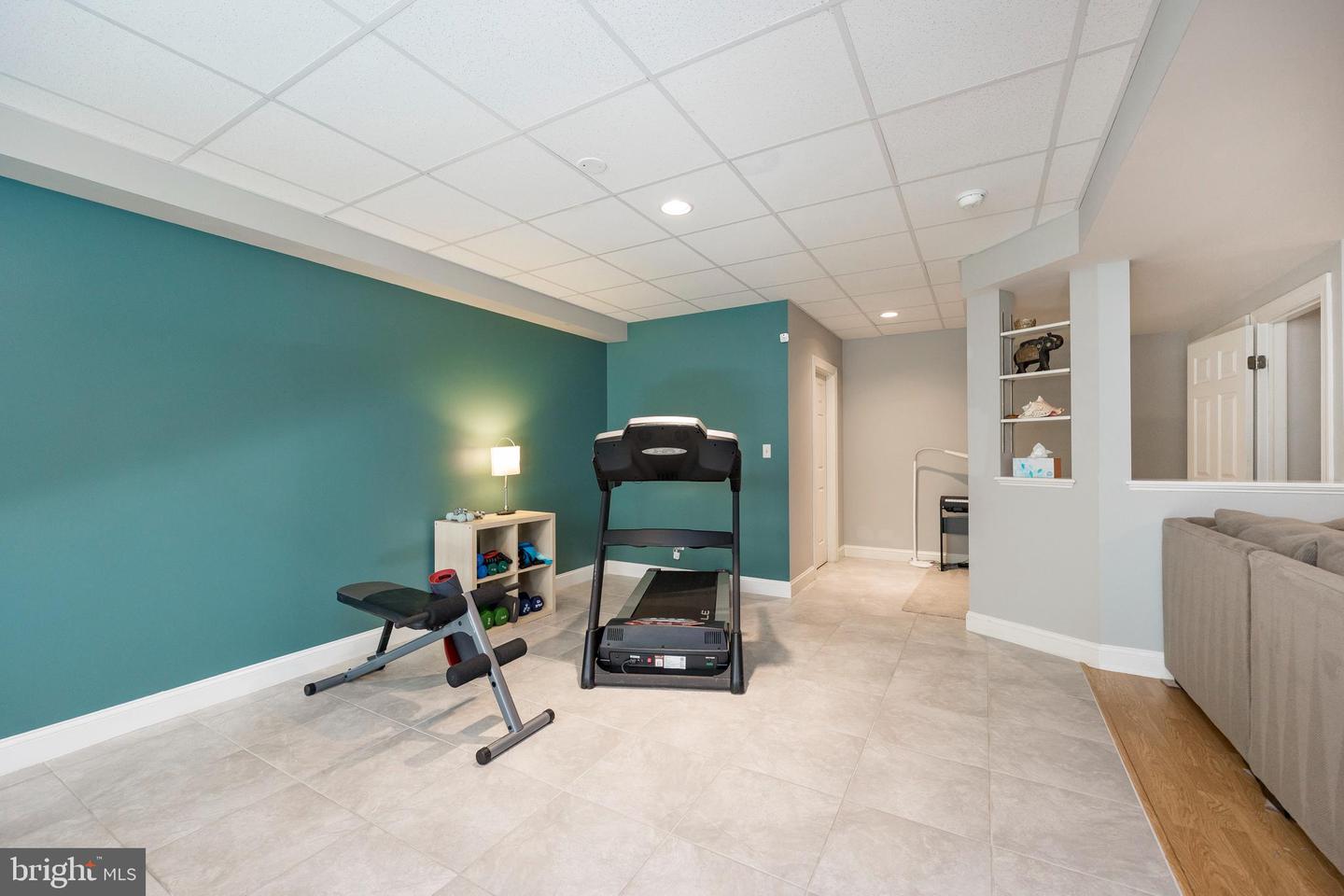 312 Lea Dr