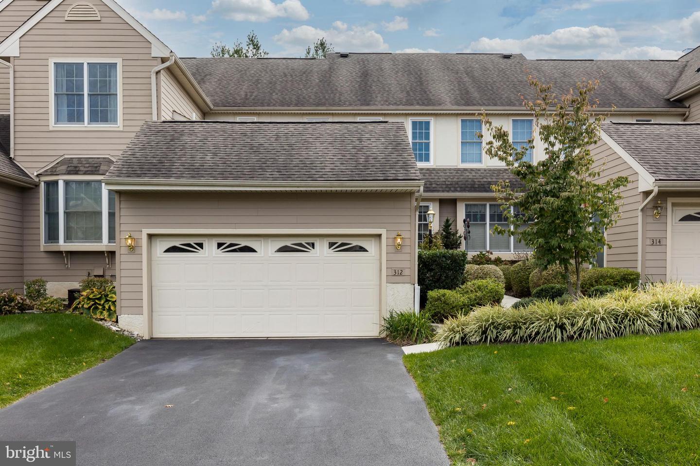 312 Lea Dr