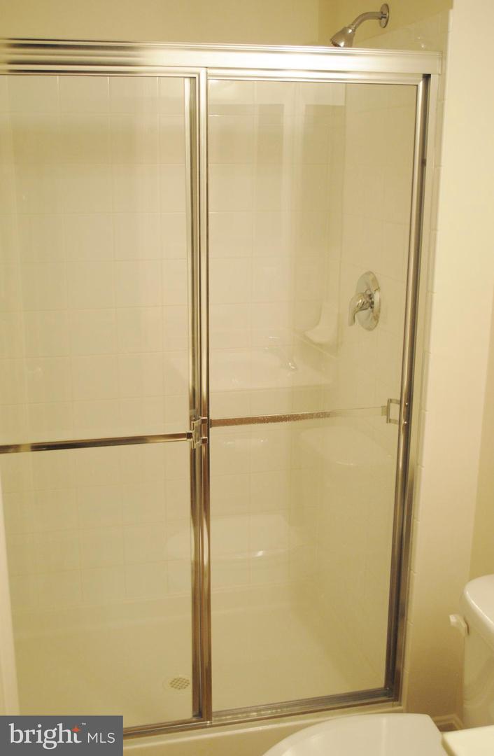 345 Elizabeth Dr