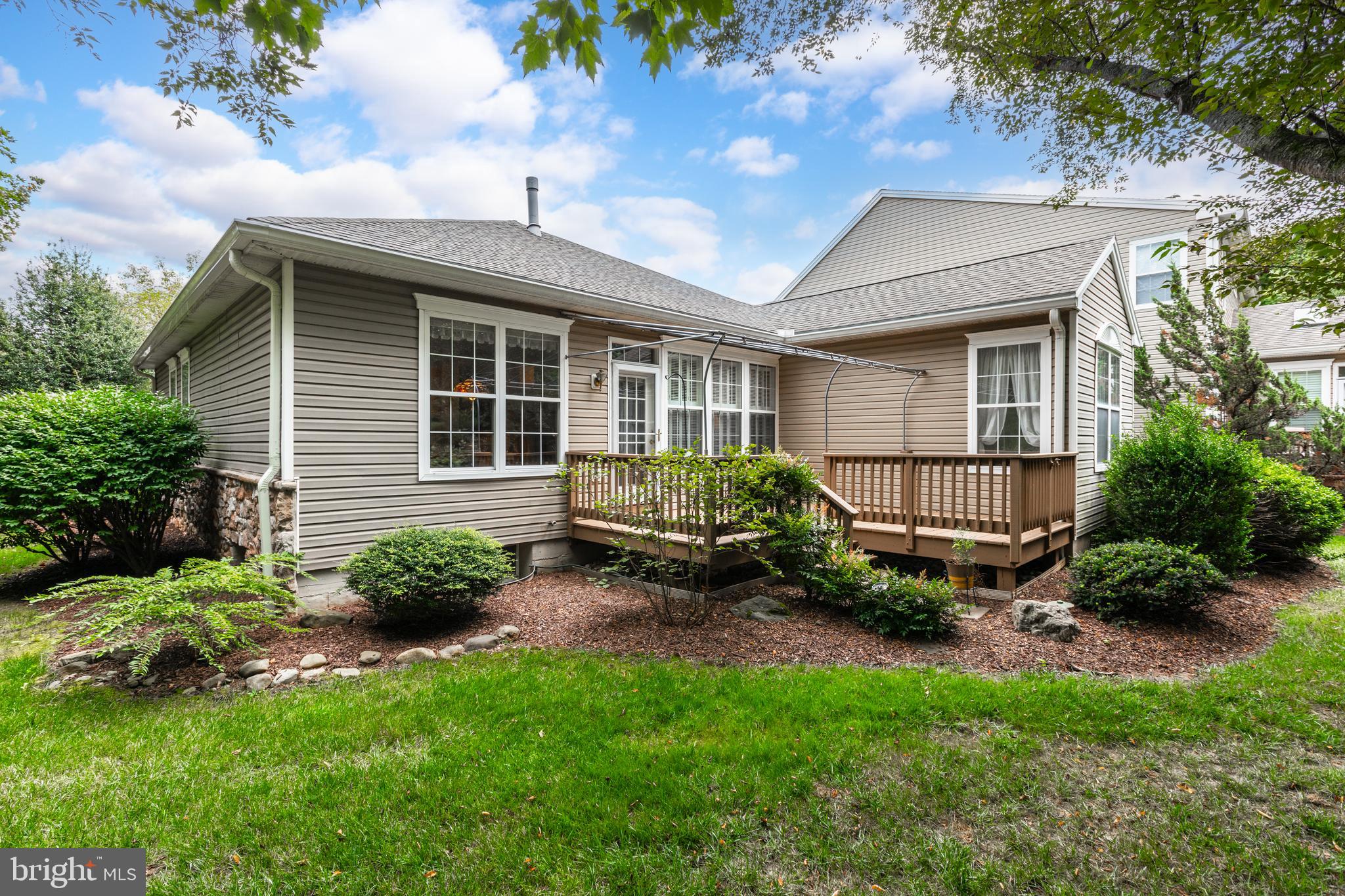 1451 Quaker Rdg