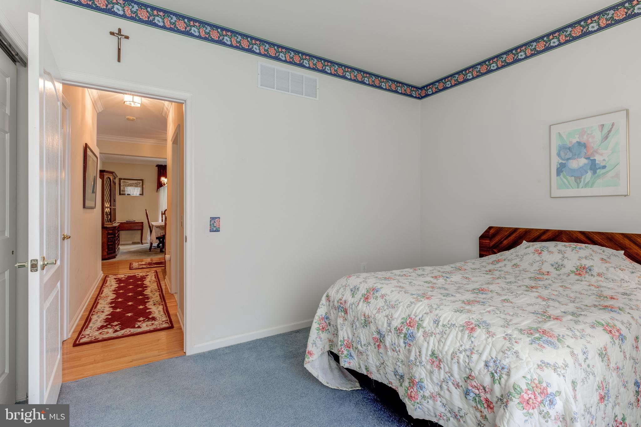1451 Quaker Rdg